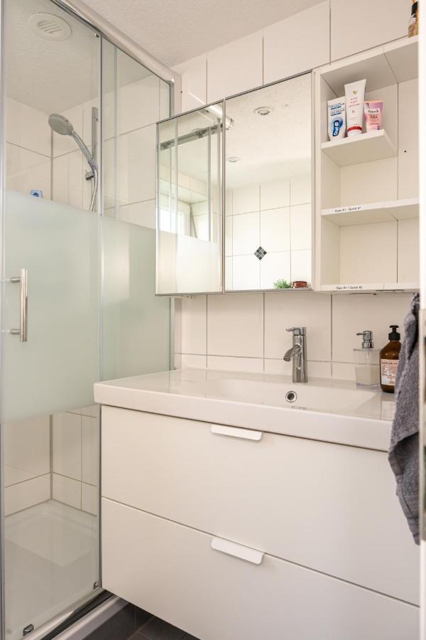 #1 Modernes Zimmer Mit Pool Und Garten Memmingen Exterior photo