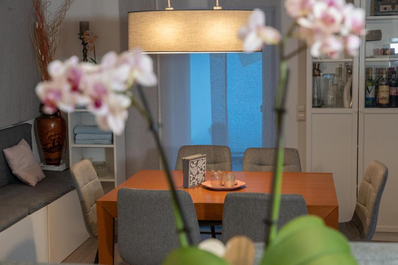 #1 Modernes Zimmer Mit Pool Und Garten Memmingen Exterior photo