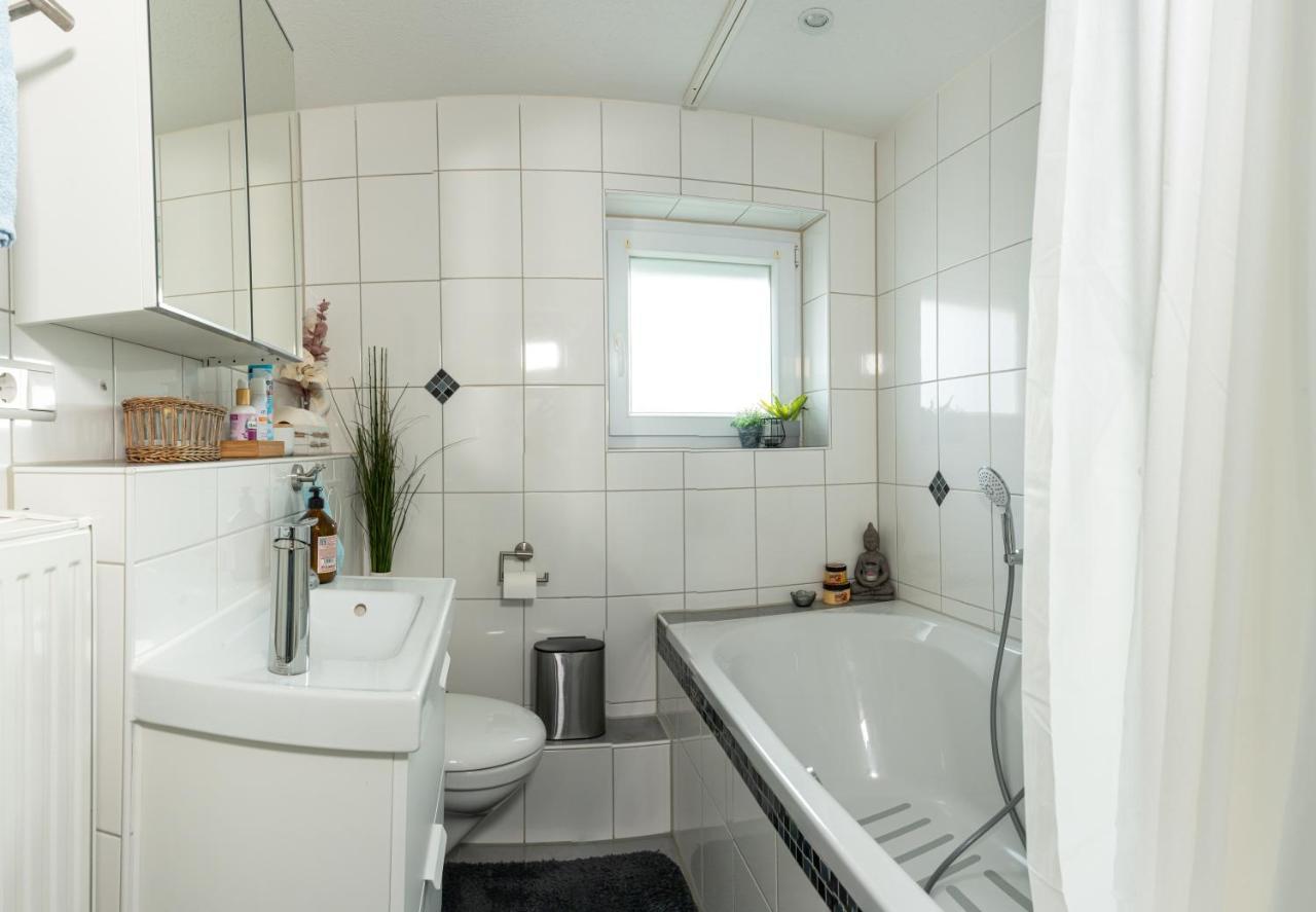 #1 Modernes Zimmer Mit Pool Und Garten Memmingen Exterior photo